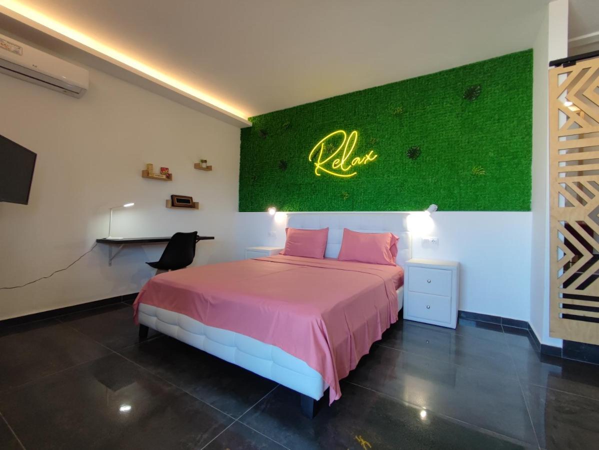 Theasis 4 Luxury Studio With Sea View Neos Marmaras Buitenkant foto